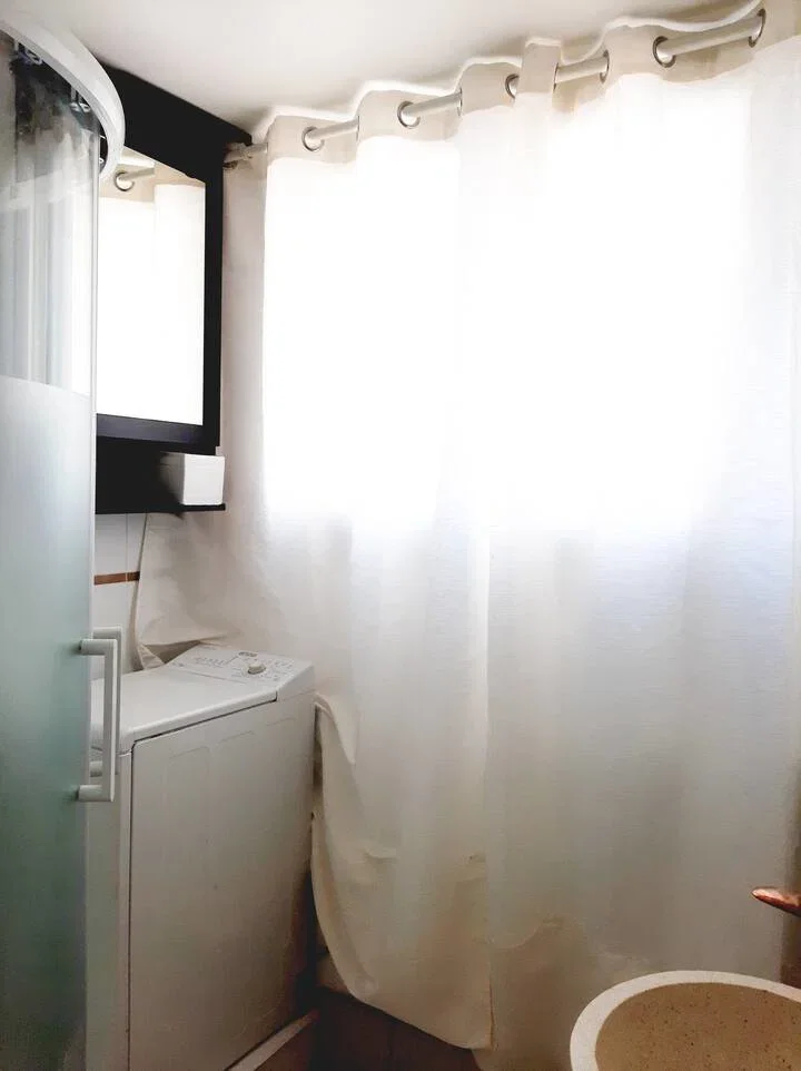 Room Rue de Crèvecœur in La Courneuve