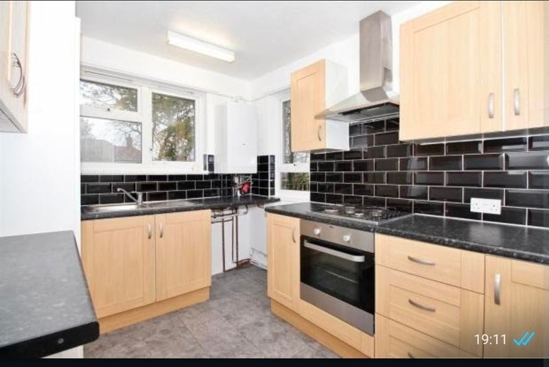 Room Hurst Place in Greater London