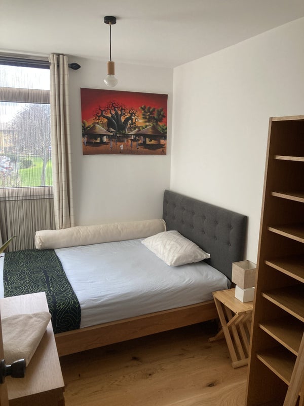 Room Boyton Close in Greater London