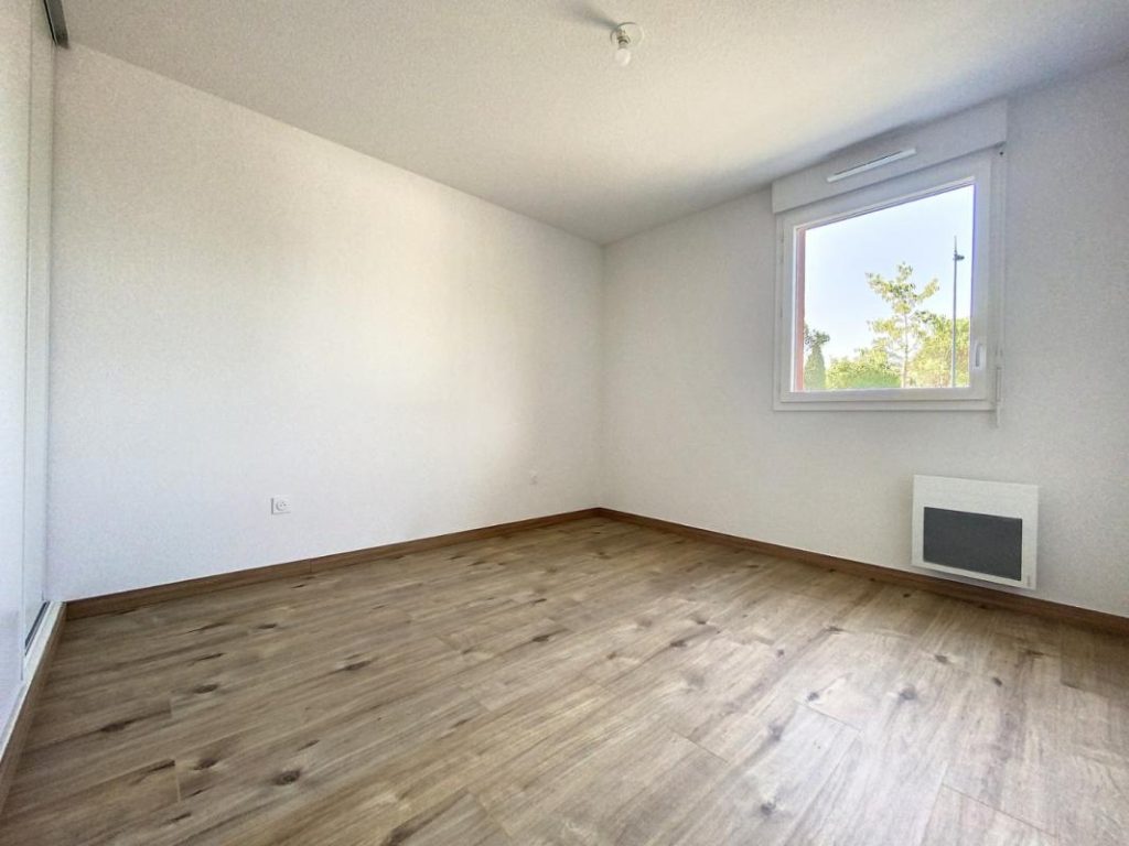 Appartement Rue Charles de Gaulle à Labastide-Saint-Sernin