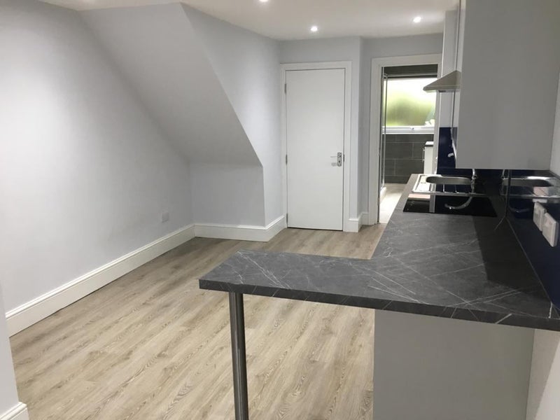 Room Capstan Square in Greater London