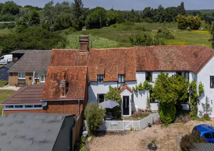 House Bredlands Lane in Canterbury