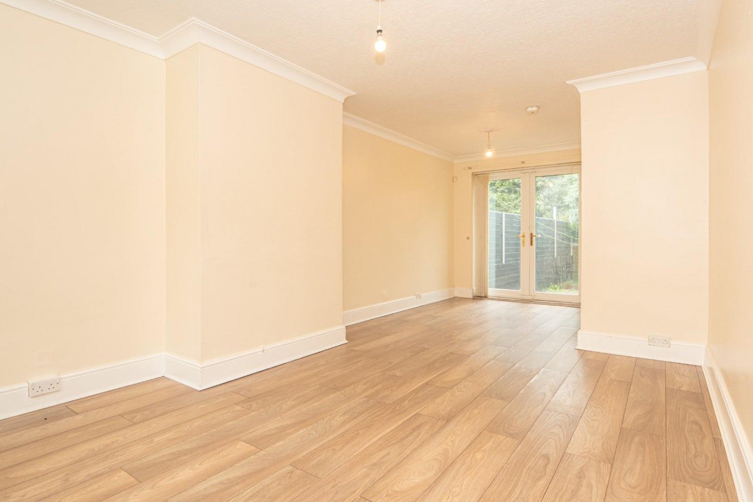 Flat Daleside Close in Leeds