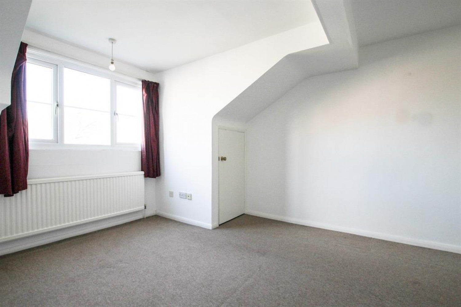 House Lakeside in Dacorum