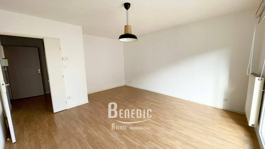 Flat Rue de la Garenne in Custines