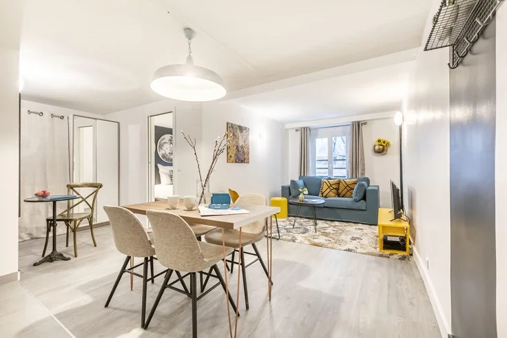 Flat Rue Sainte-Foy in Paris