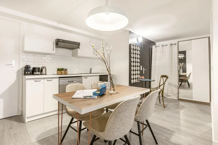 Flat Rue Sainte-Foy in Paris