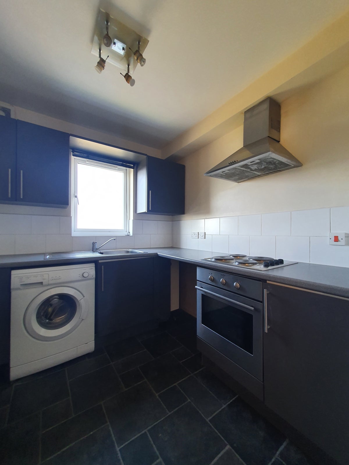 Flat Moorhead Close in Cardiff