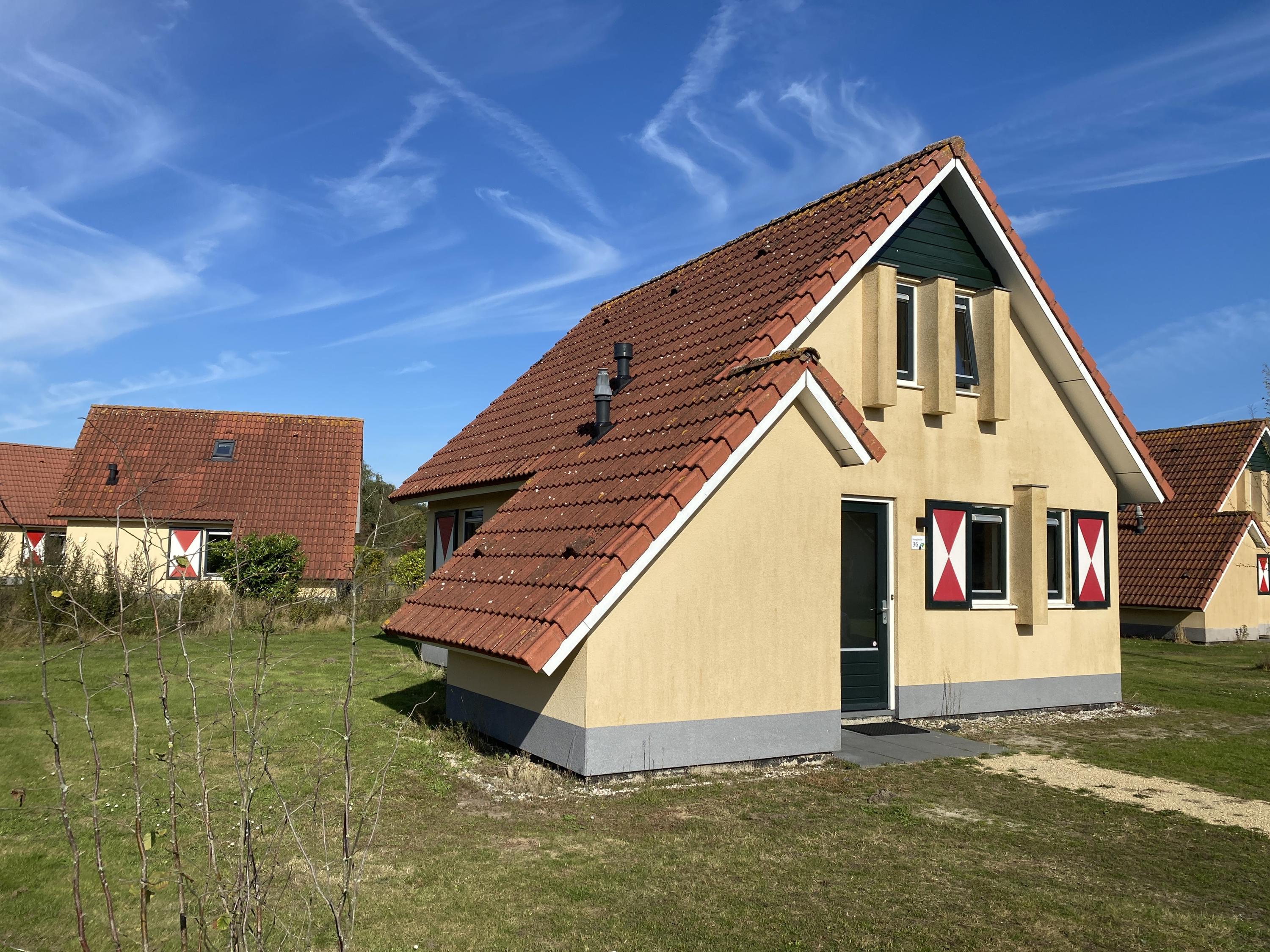 Huis Oranjekanaal NZ 10 0036 in Wezuperbrug