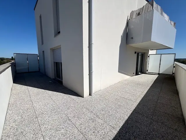 Flat Rue de la Butte Bellevue in Bruyères-le-Châtel