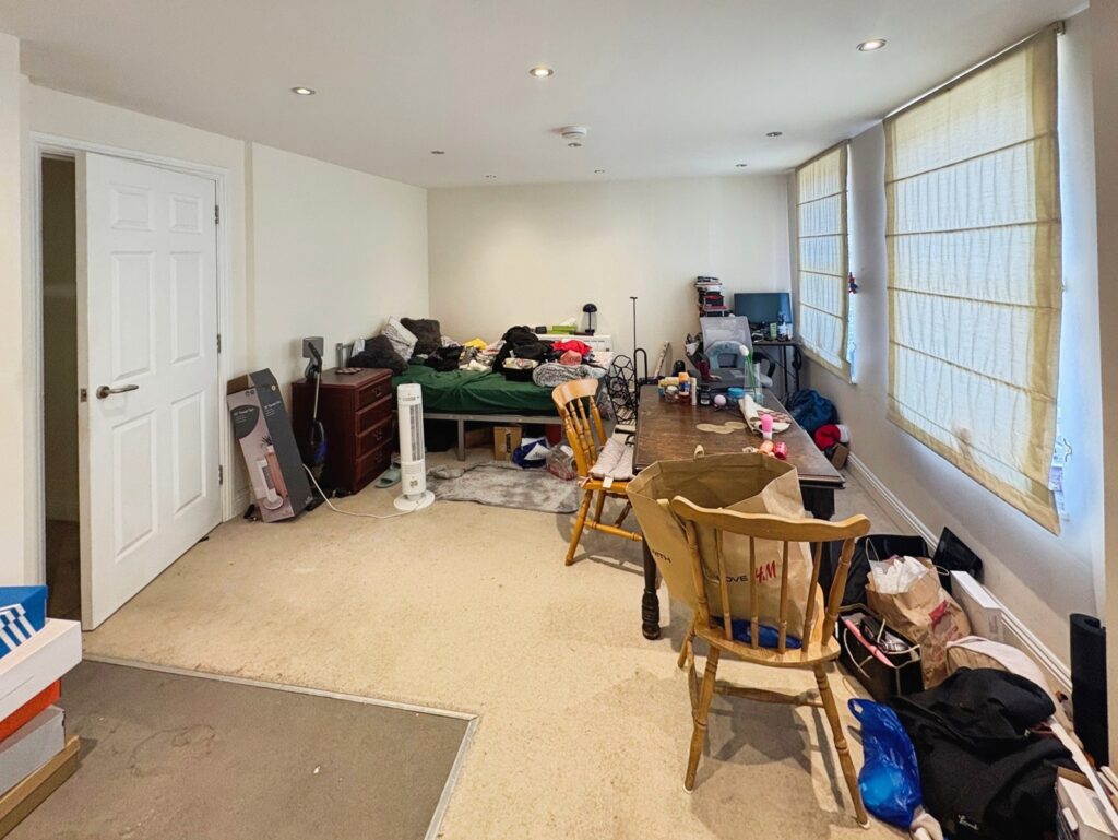 Flat Frederick Street in Rushmoor