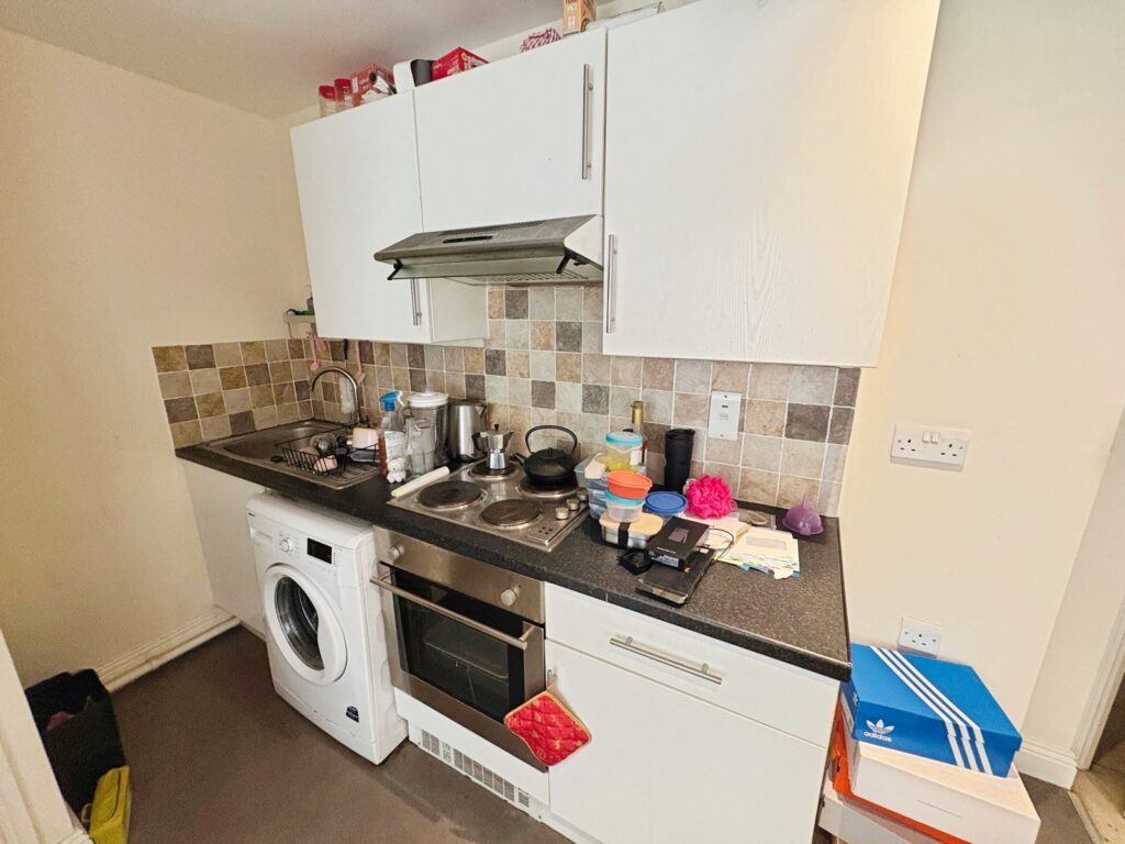 Flat Frederick Street in Rushmoor