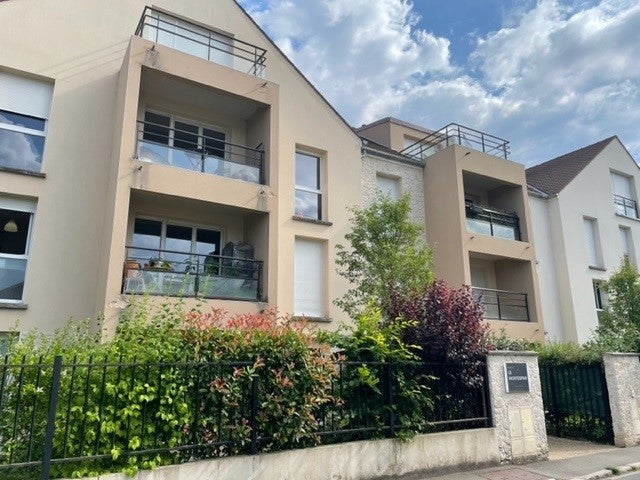 Flat Rue Louis Leblanc in Rambouillet