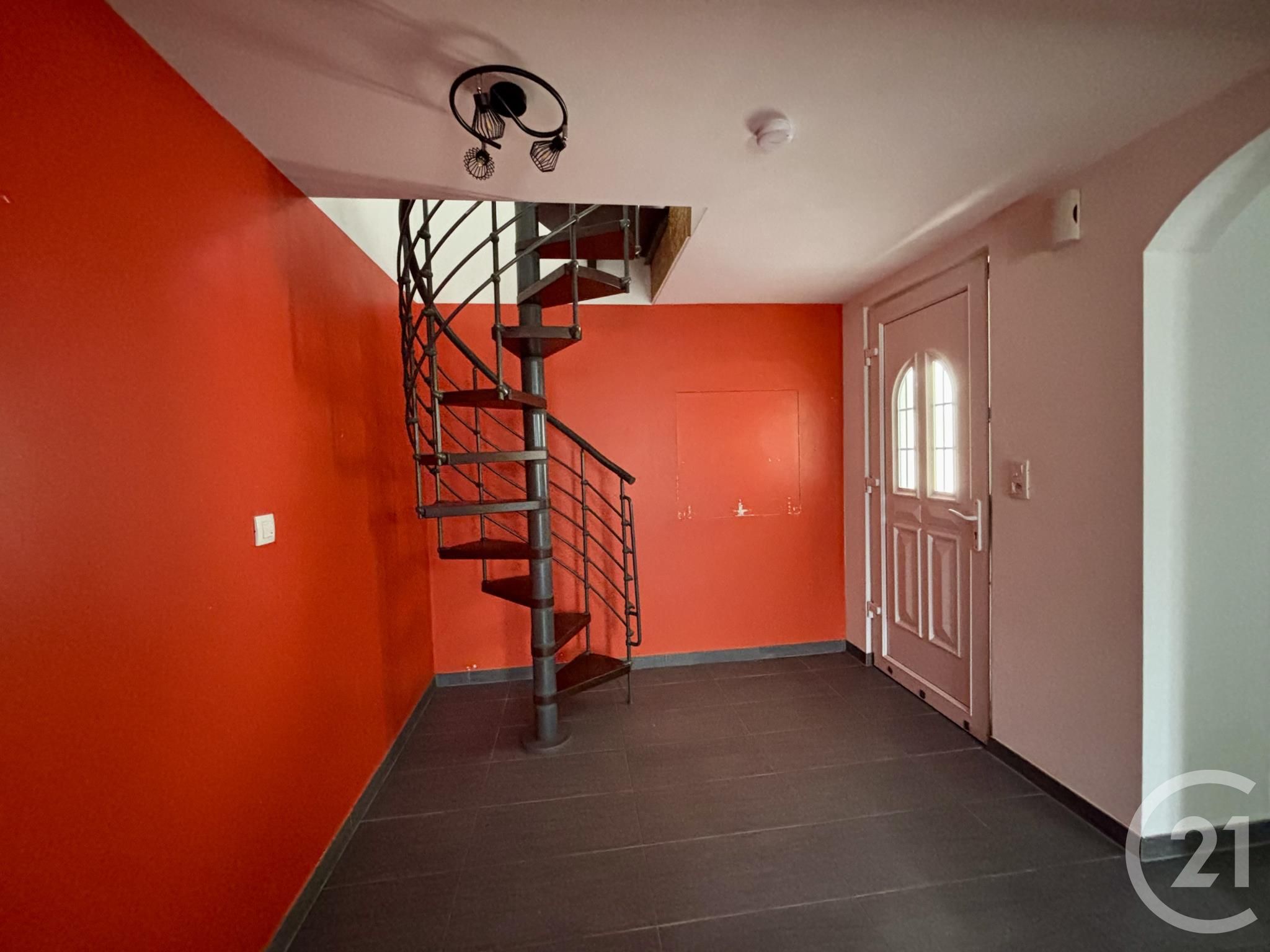 Flat Rue de Hayange in Neufchef