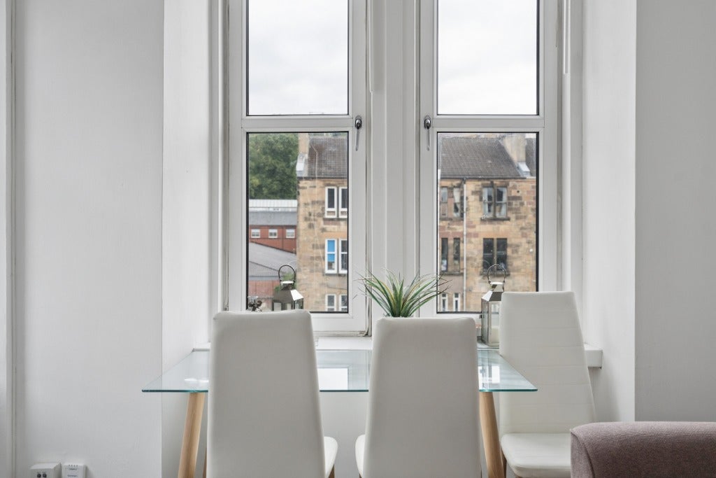 Flat Muirpark Street in Glasgow