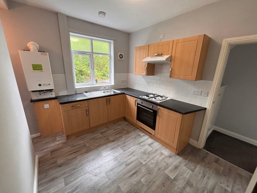 Flat Langholm Road in Newcastle upon Tyne