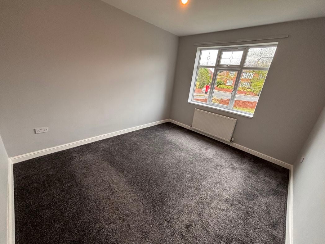 Flat Langholm Road in Newcastle upon Tyne