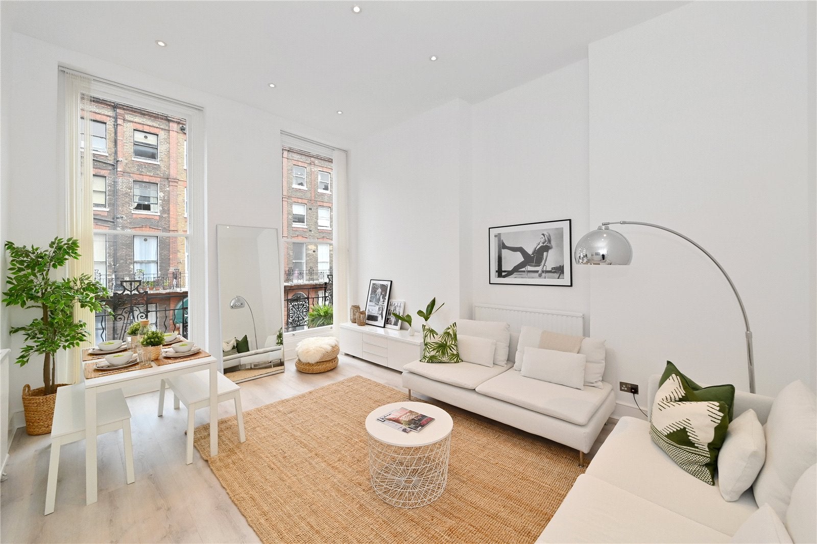 House Nottingham Place in City of Westminster