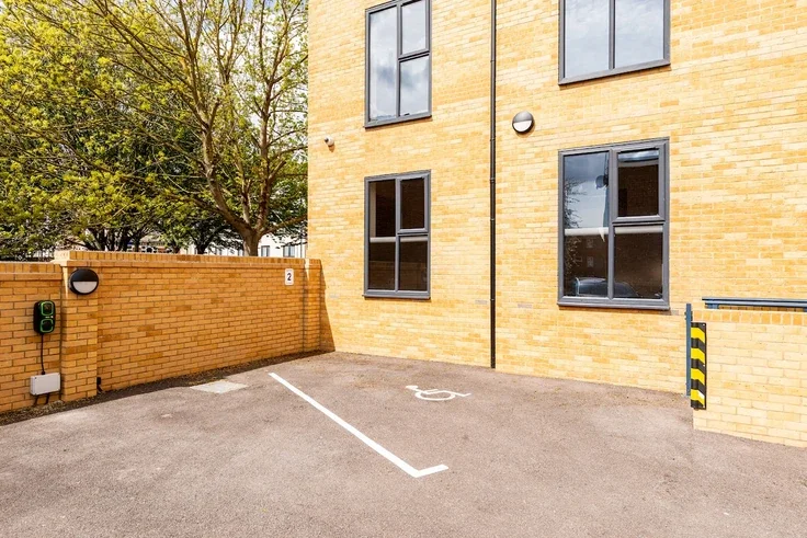 Flat Arden Street in Gillingham