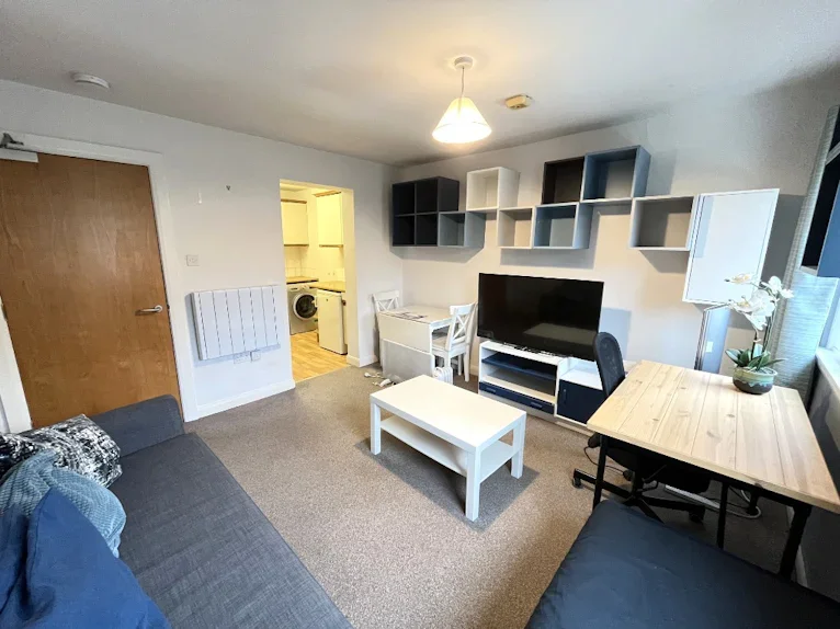 Flat Clerk Street in City of Edinburgh