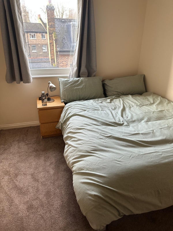 Flat Cole Street in Greater London