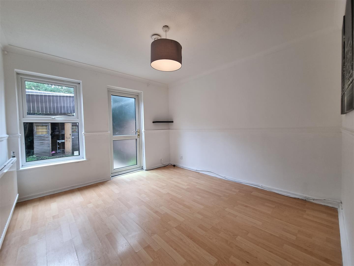 Flat Eastney Road in Greater London