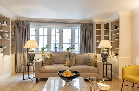 Flat Wilton Row in City of Westminster