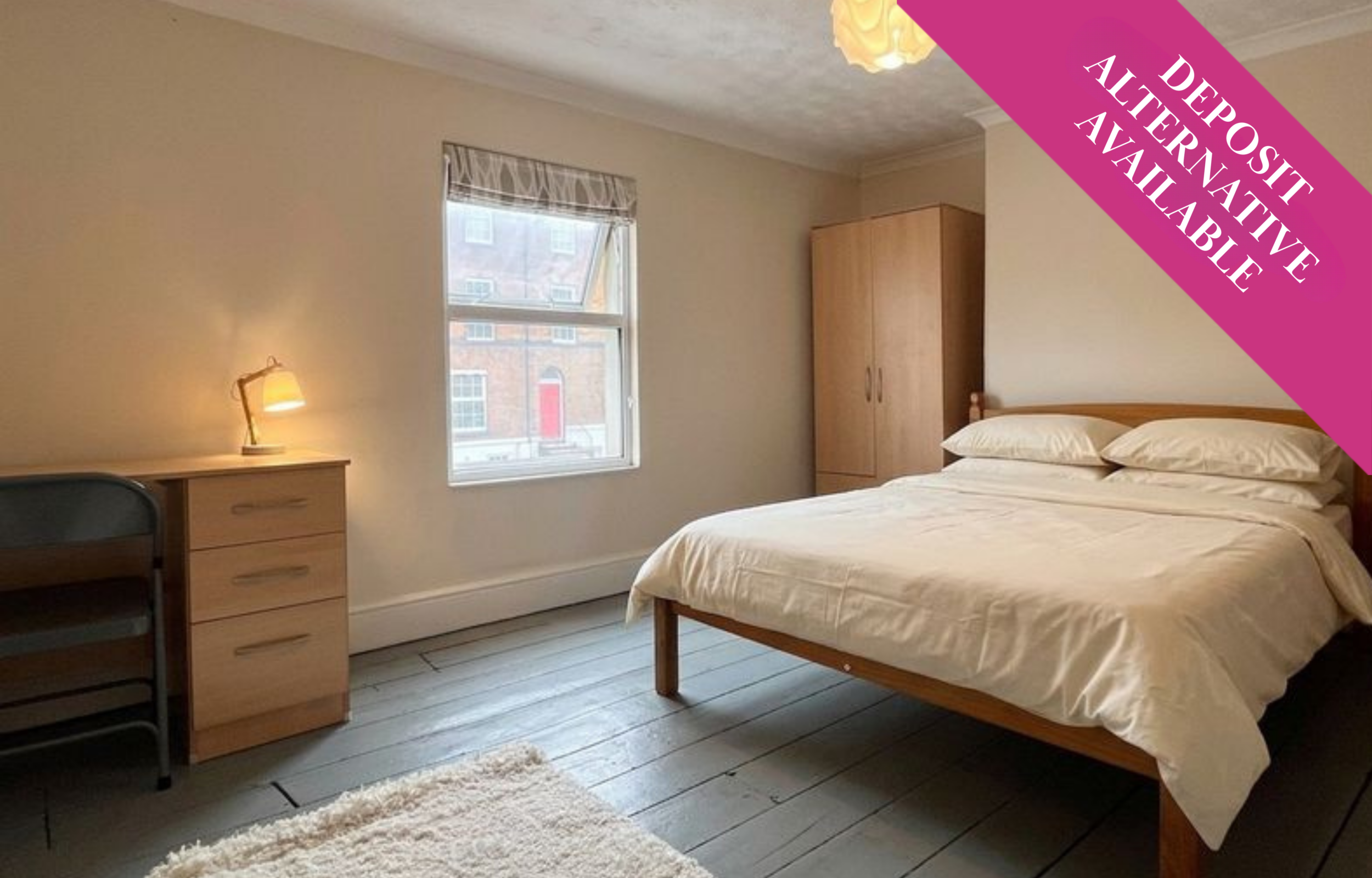 Room Worcester Street in Gloucester