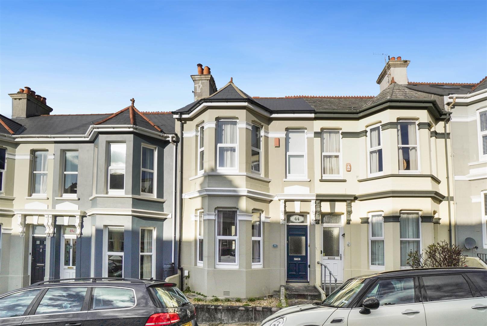 House Rosslyn Park Road in Plymouth