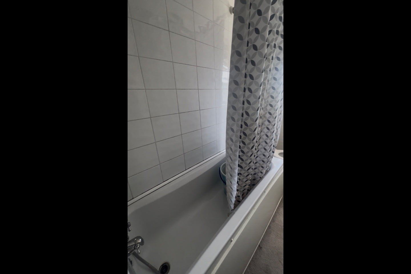 Room Selhurst Road in Greater London