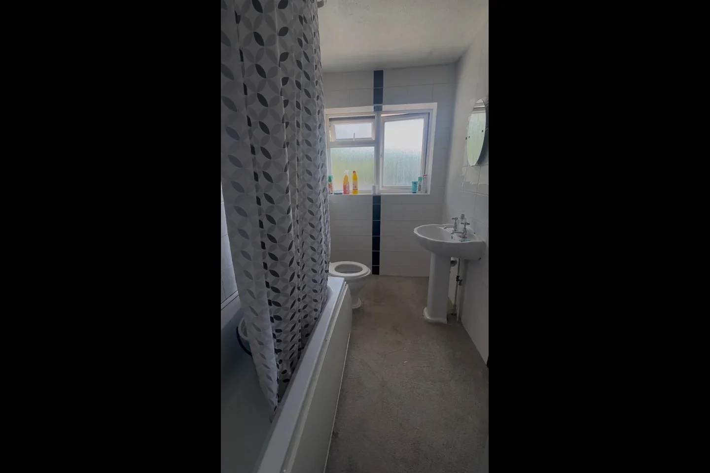 Room Selhurst Road in Greater London