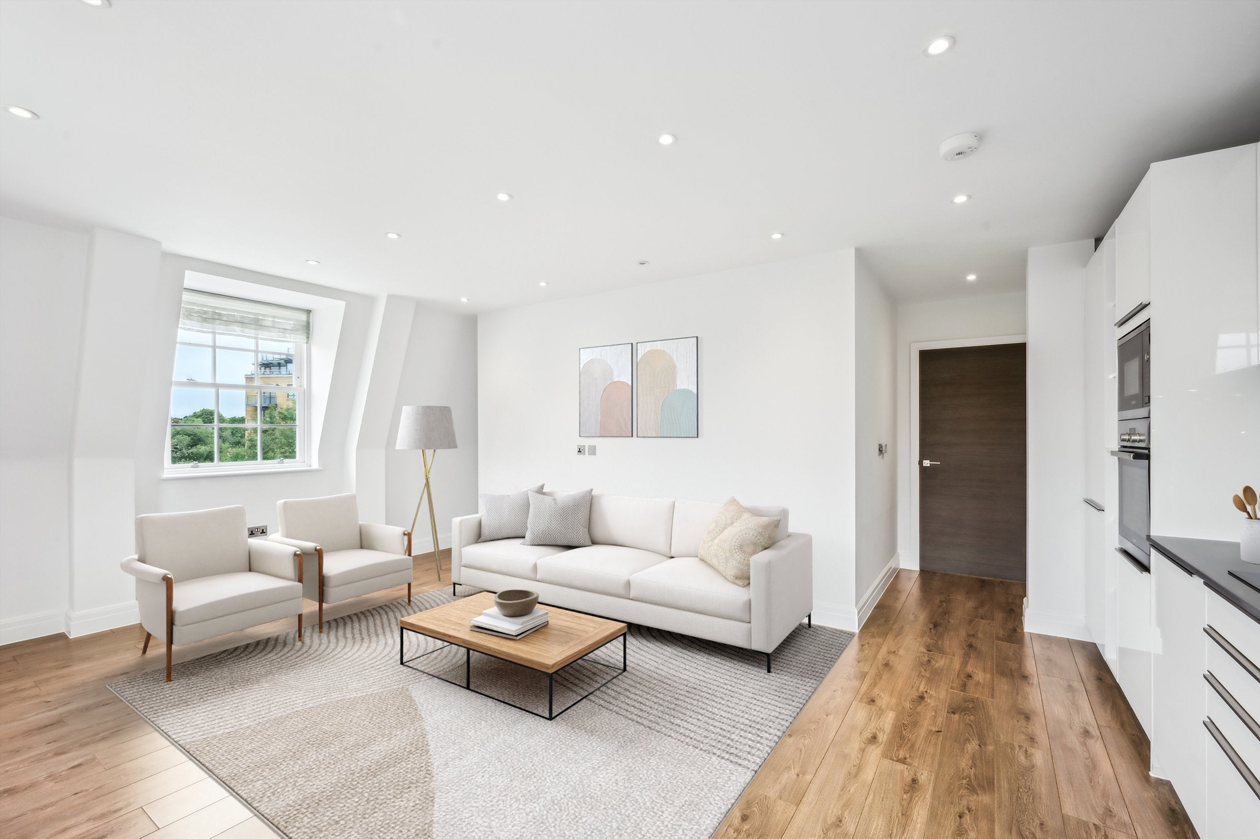Flat Kew Bridge Road in Greater London