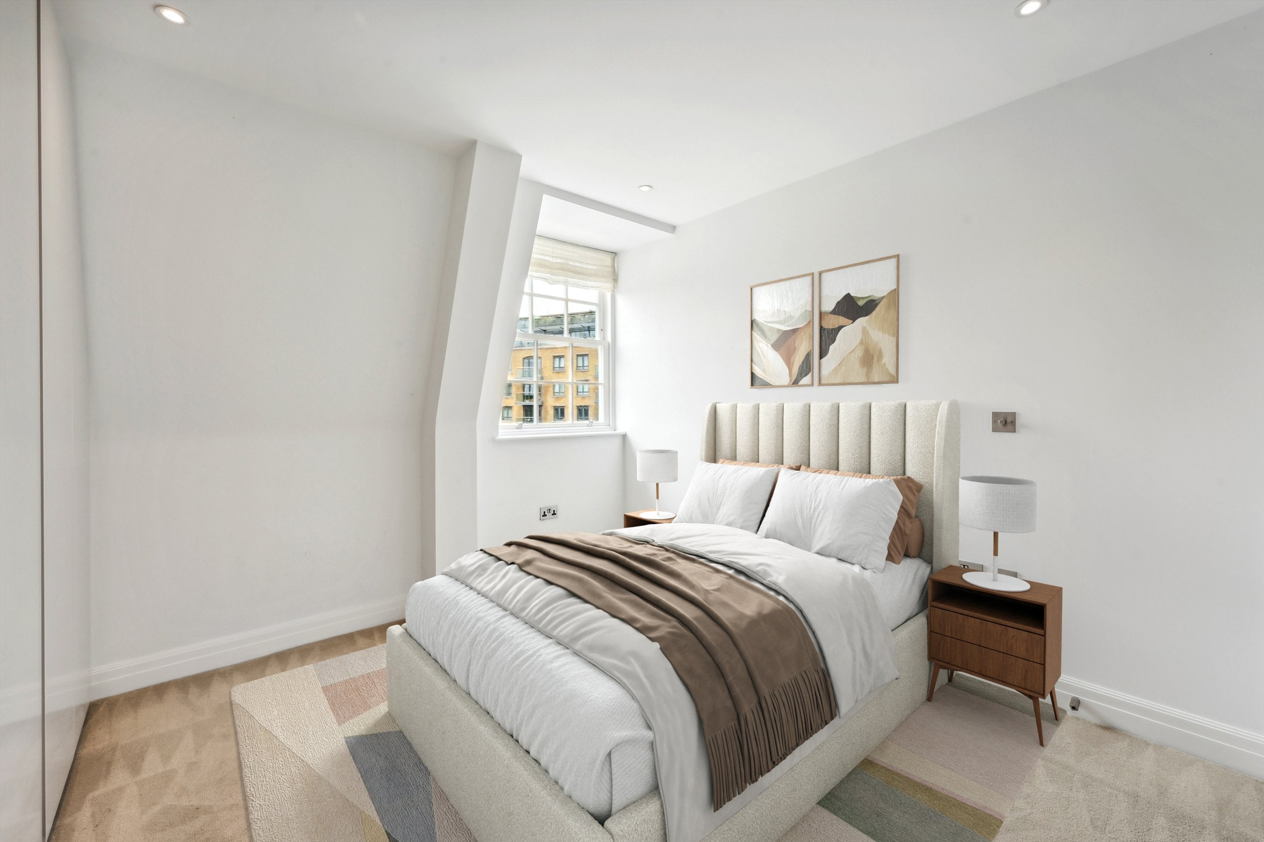 Flat Kew Bridge Road in Greater London