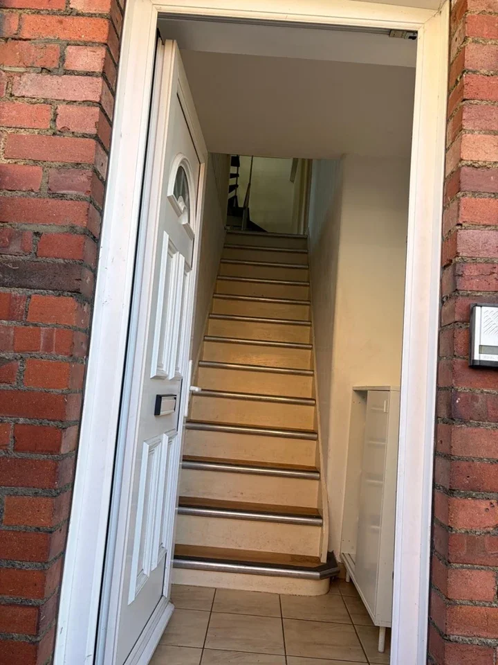 Flat Churchbury Road in Greater London
