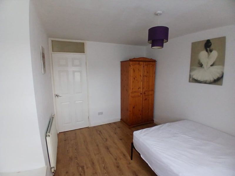 Room Bassenthwaite Avenue in Kirkby