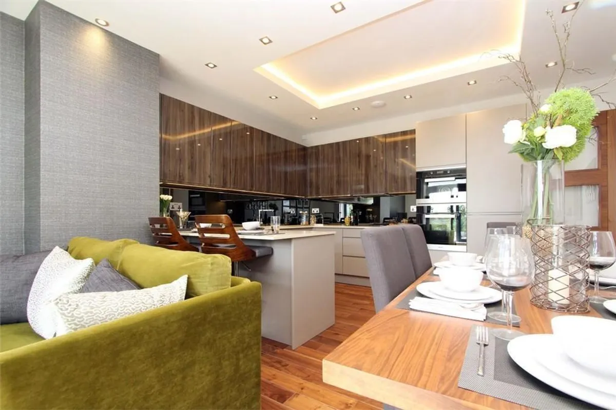 Flat Muswell Hill in Greater London