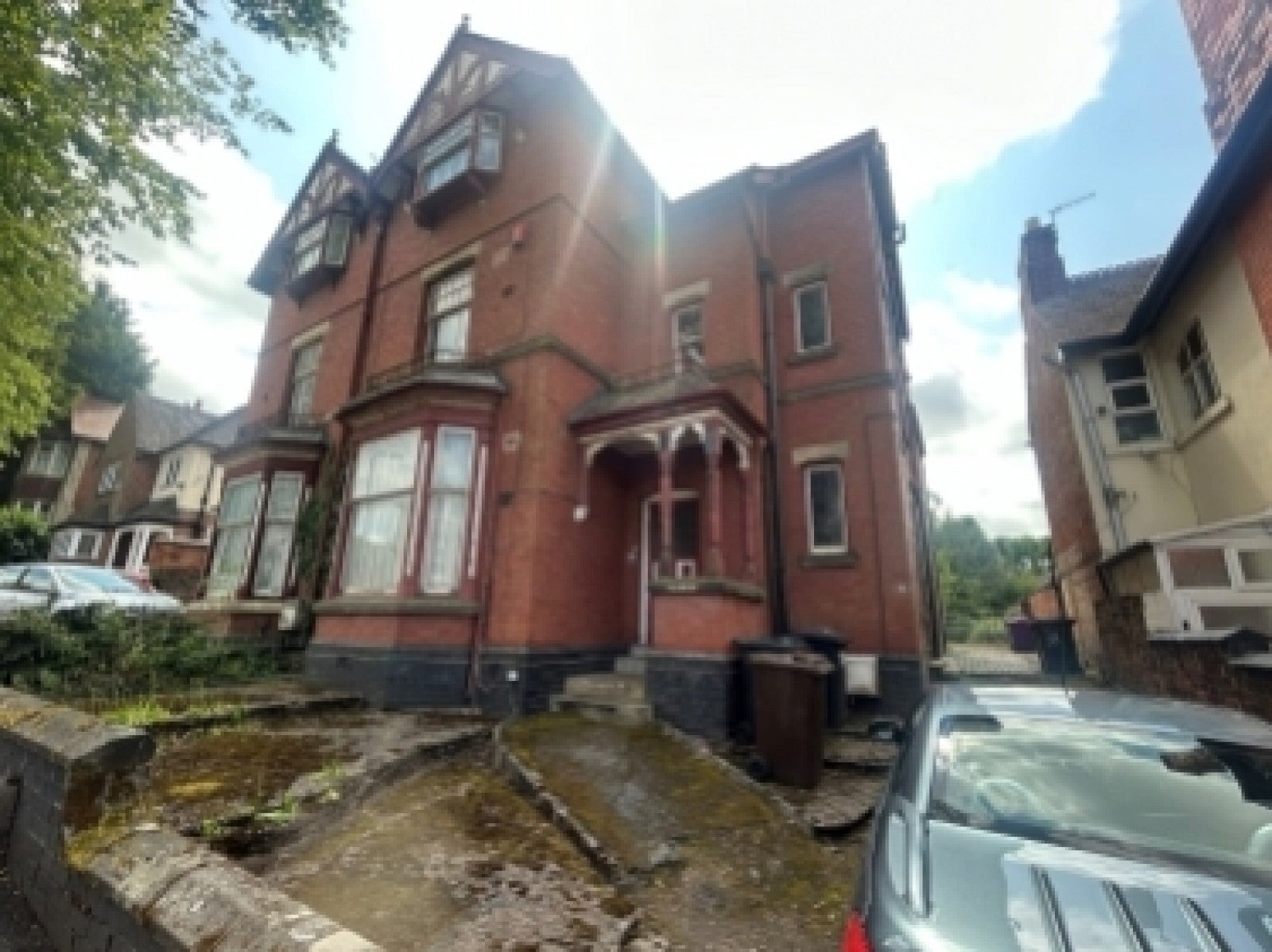 Flat Wesson Gardens in Halesowen