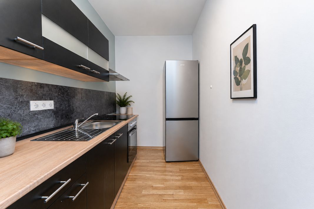 Zimmer Schnellerstraße in Berlin