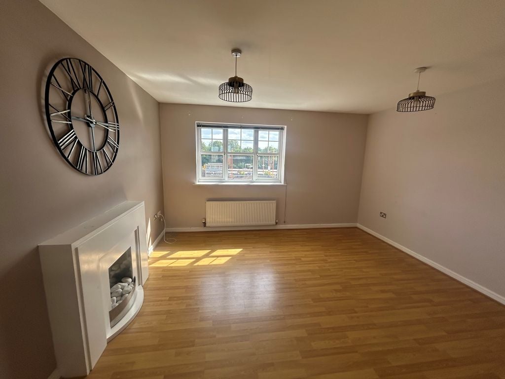 Flat Garrington Road in Bromsgrove