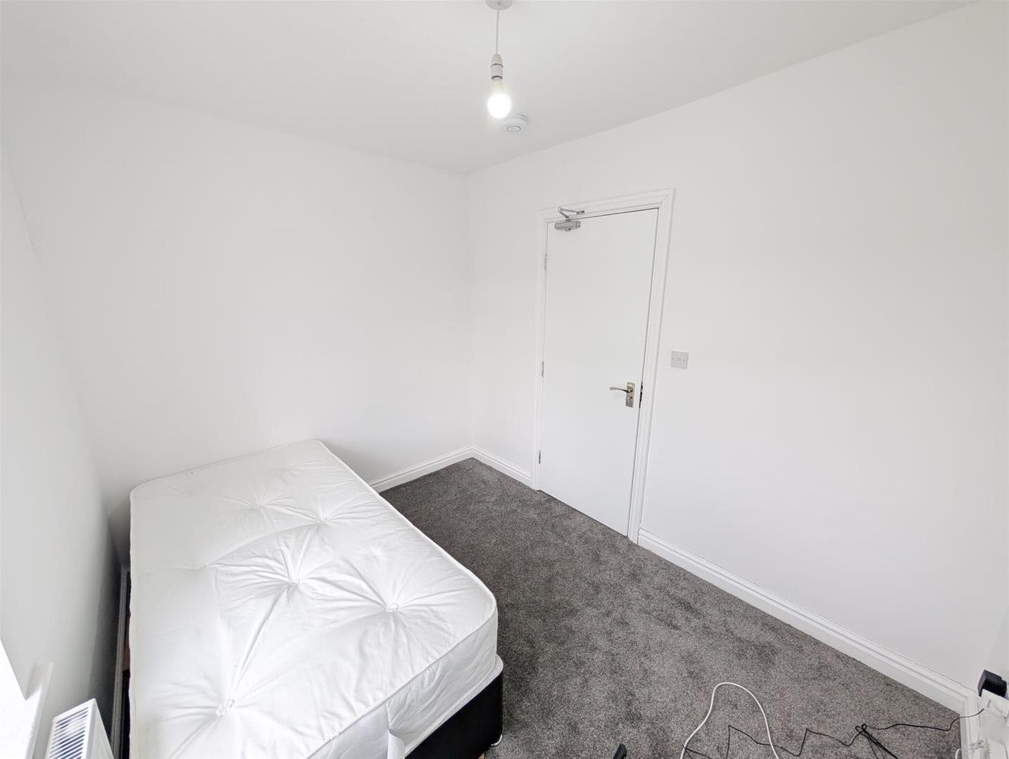 Room East Lancashire Road in Salford