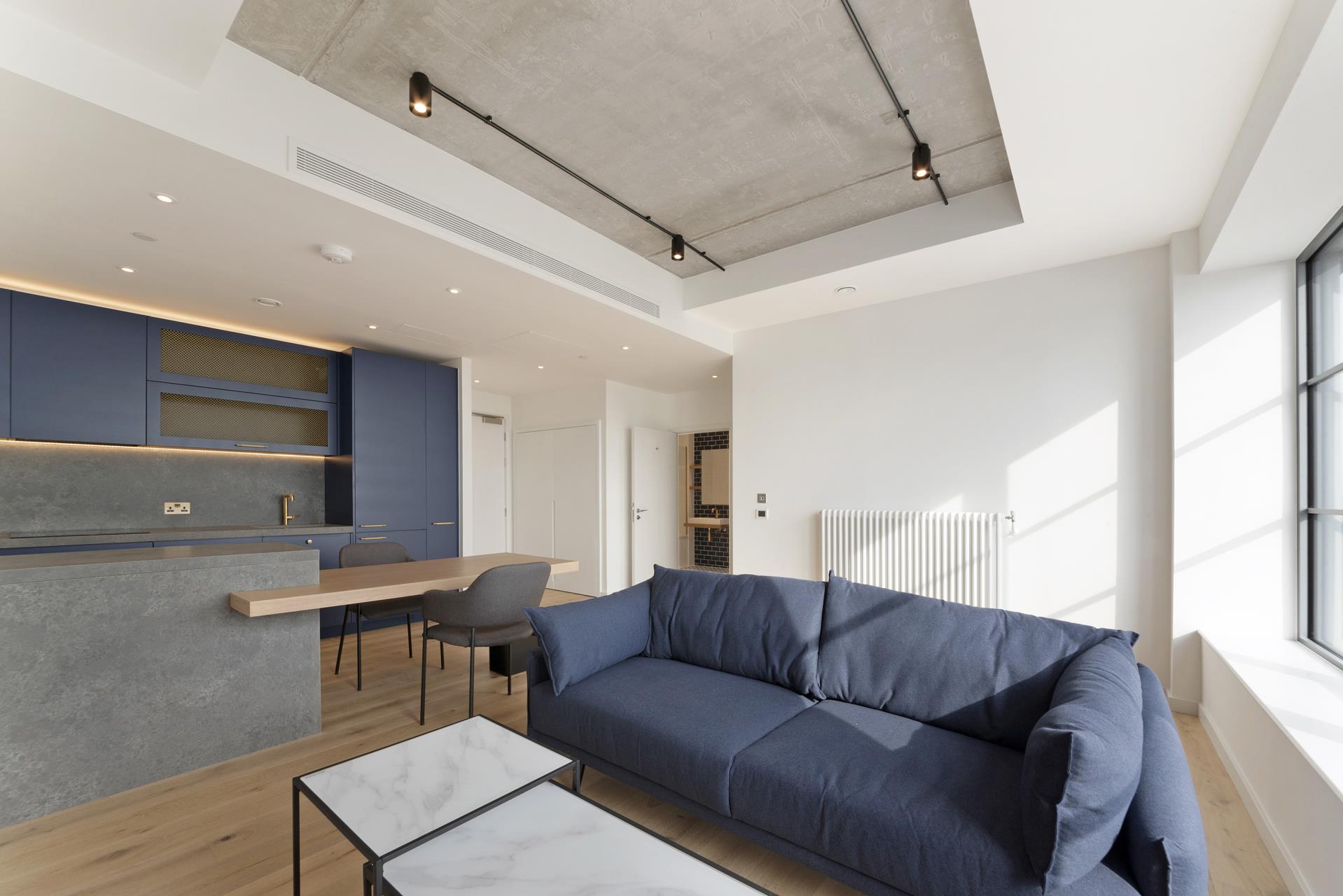 Flat Orchard Place in Greater London