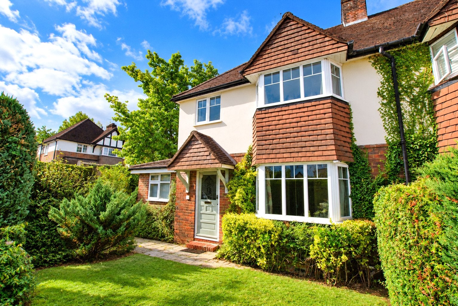 House Ashenden Road in Guildford
