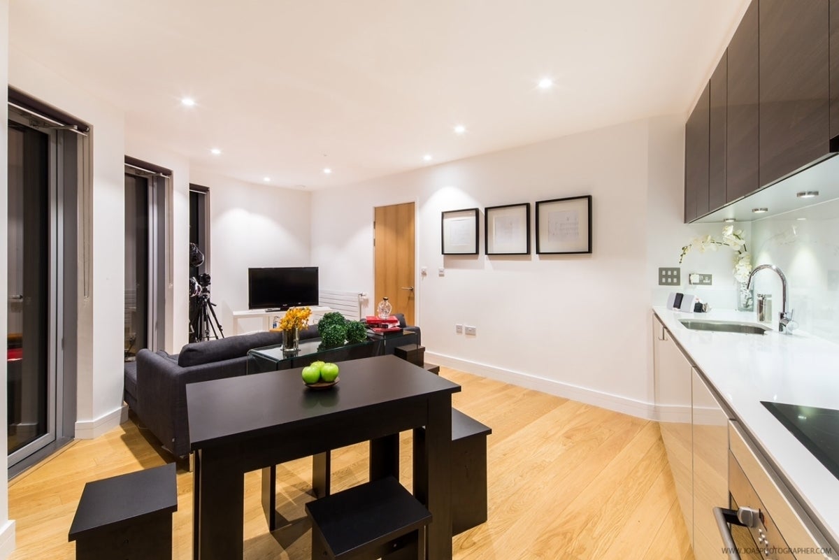 Flat Barking Road in Greater London