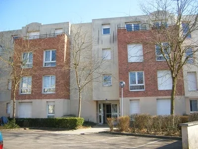 Flat Rue Simone de Beauvoir in Élancourt
