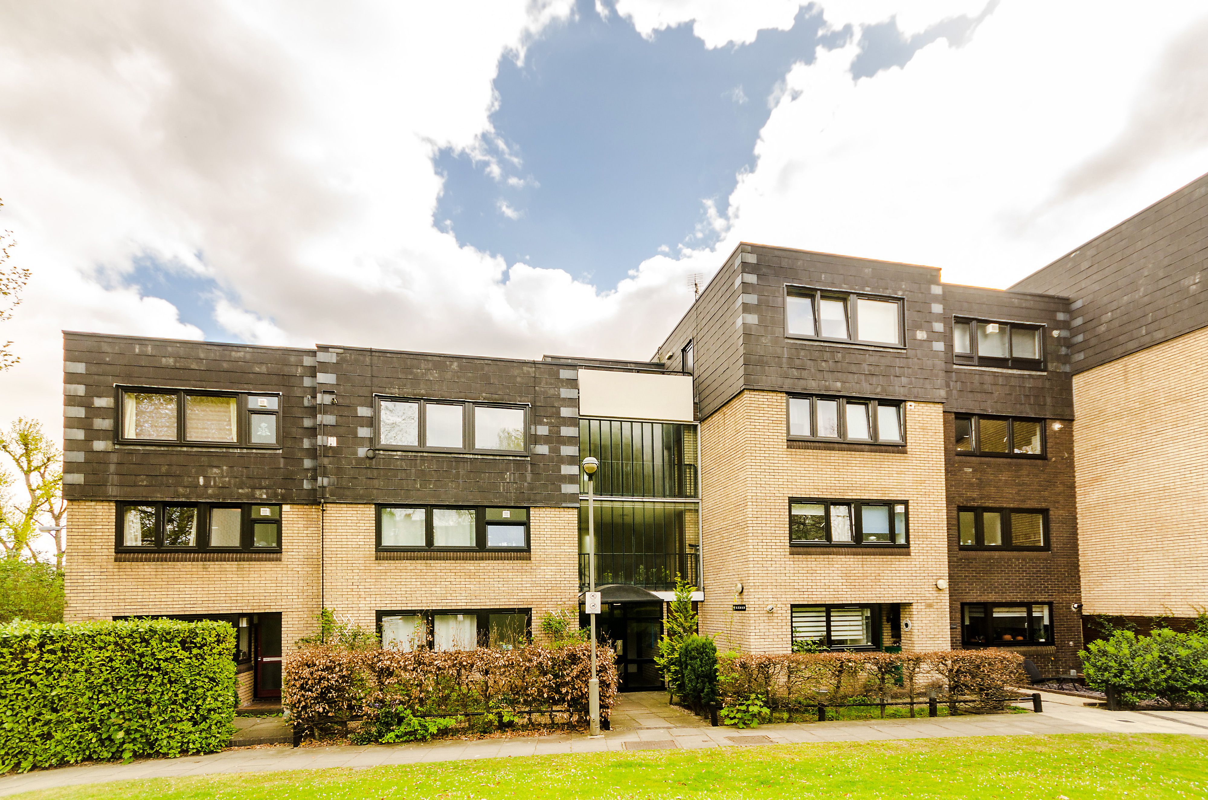 Flat Ericcson Close in Greater London
