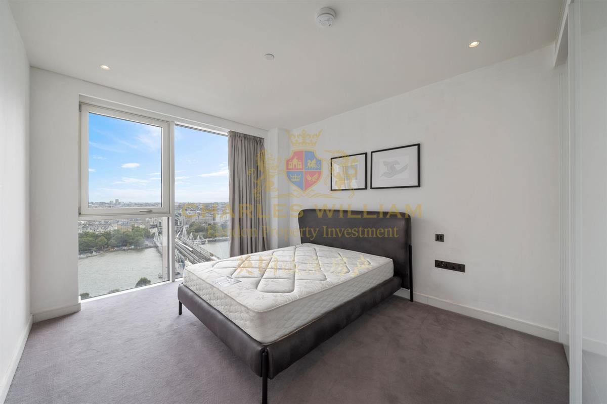 Flat York Road in Greater London