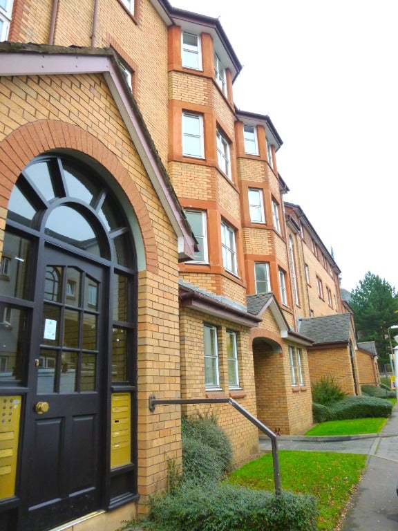Flat Orwell Terrace in City of Edinburgh