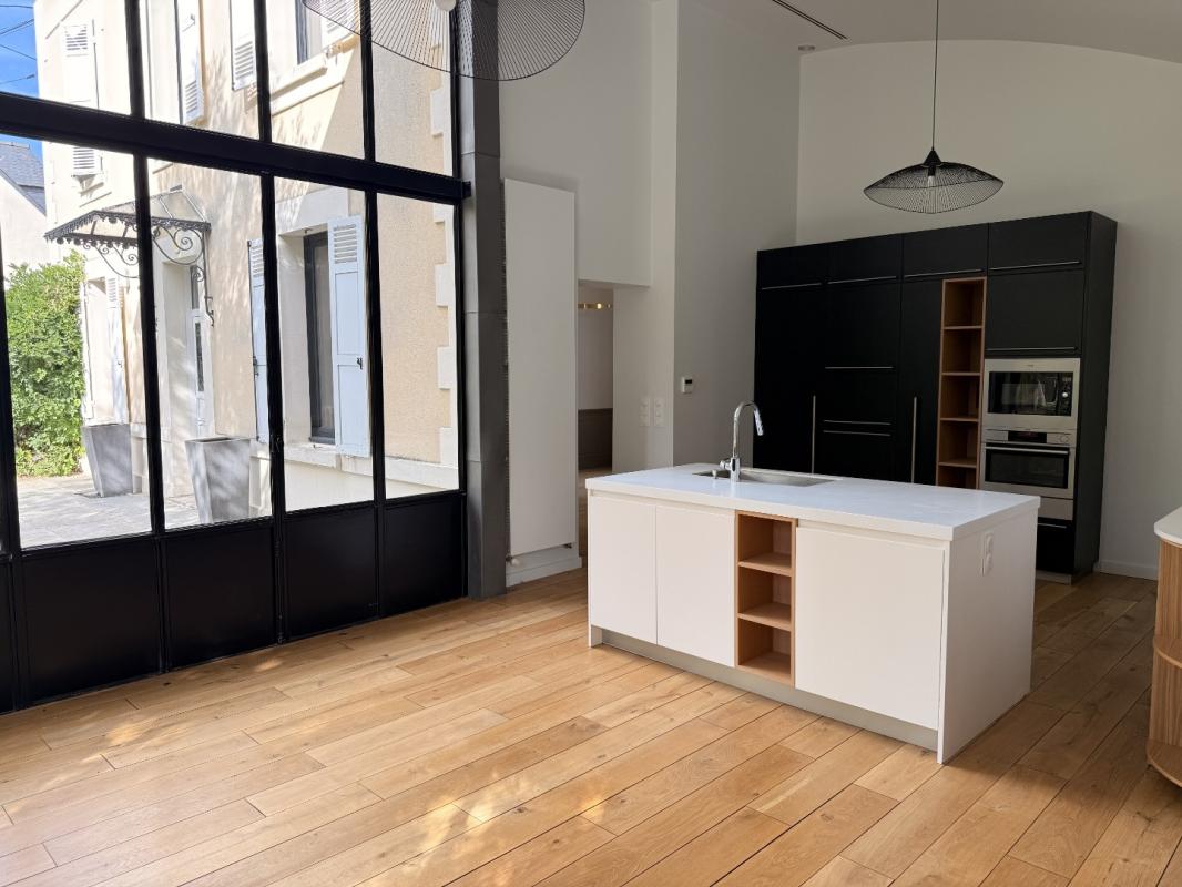 Maison Rue Porcon de la Barbinais à Rennes