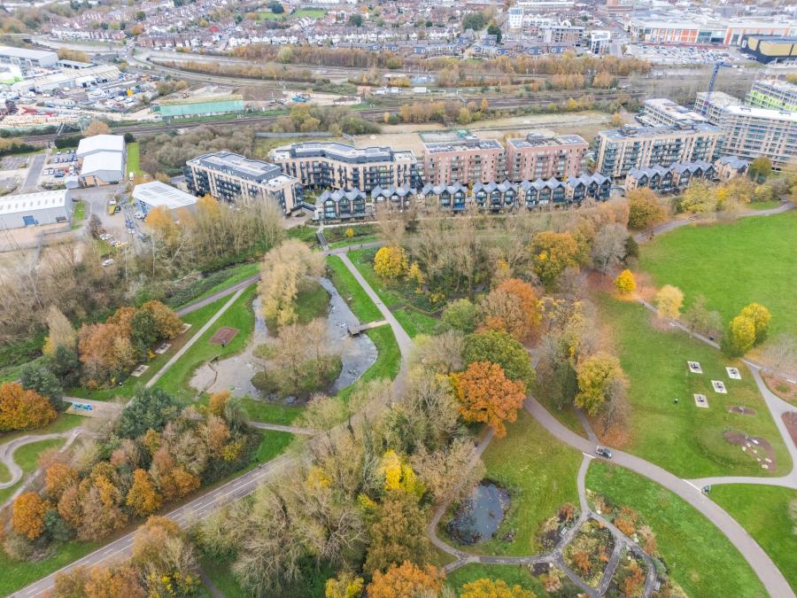 Flat Manorfield in Ashford