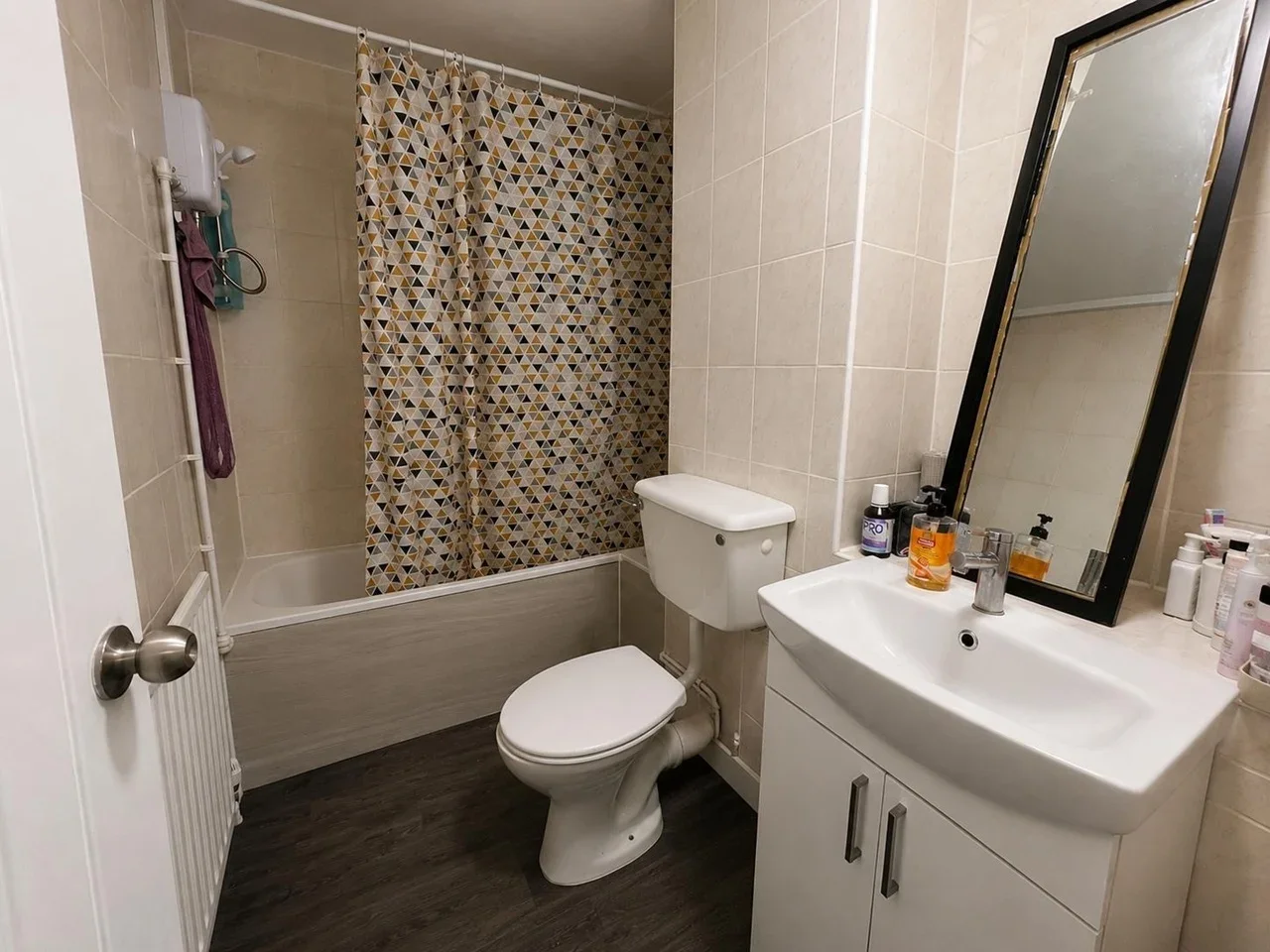 Room Rupert Gardens in Greater London